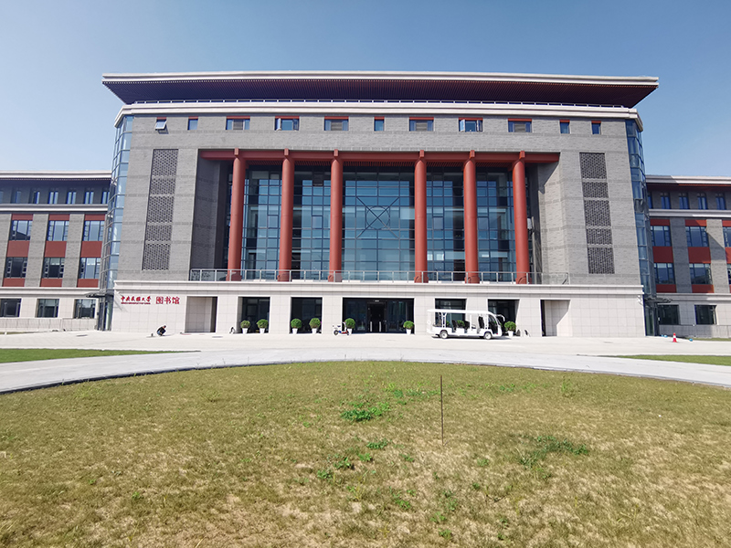 中央民族大学图书馆LED通明屏项目